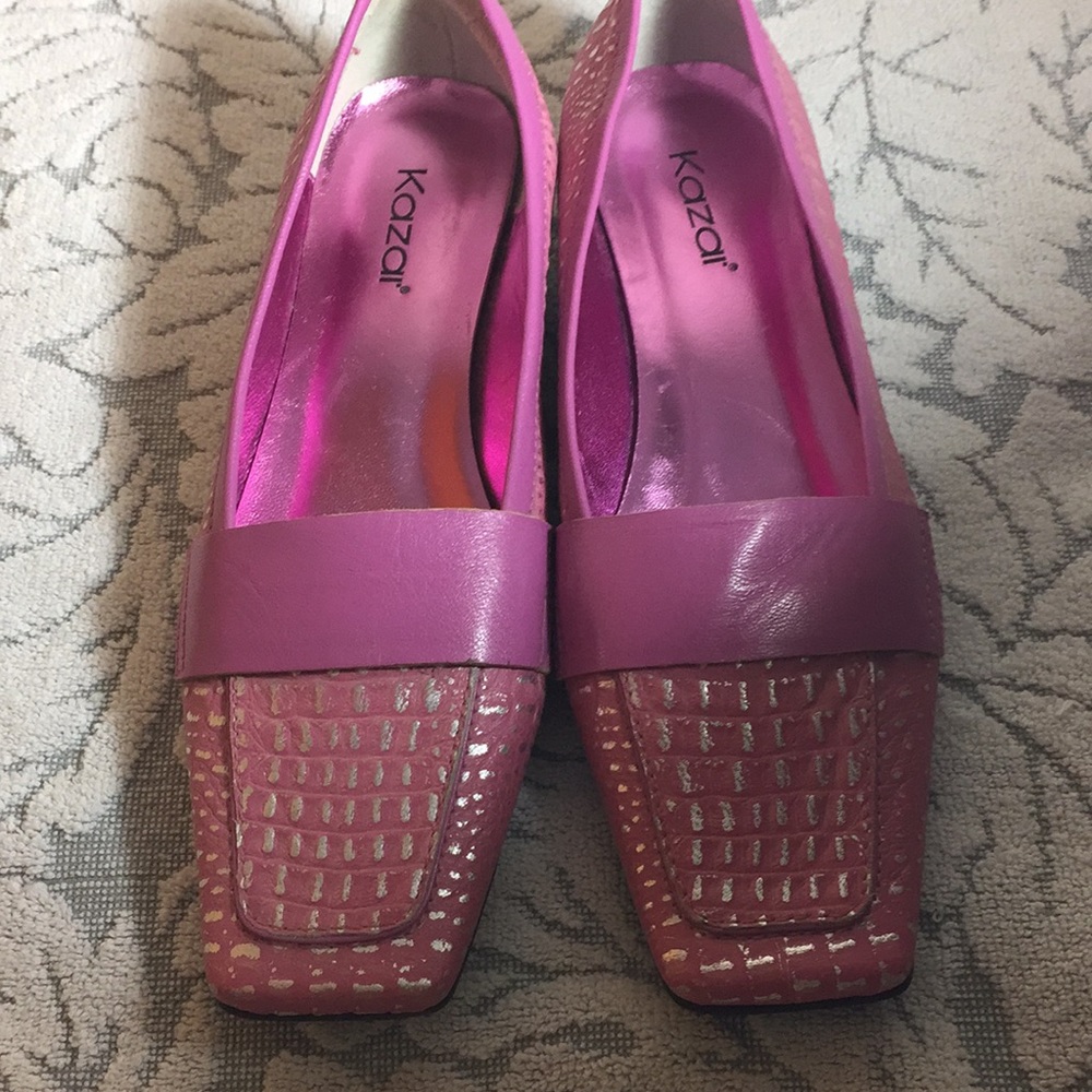 Very Elegant from top shelf lady shoes size 36 new